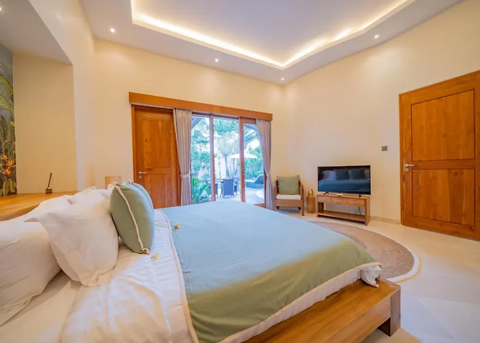 7 Bedroom Luxury Oasis In Вилла Семиньяк