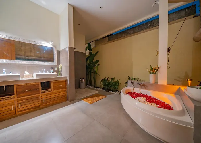 Вилла 7 Bedroom Luxury Oasis In Семиньяк